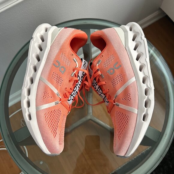 ON RUNNING Cloudsurfer Running Shoes - Picture 3 of 5